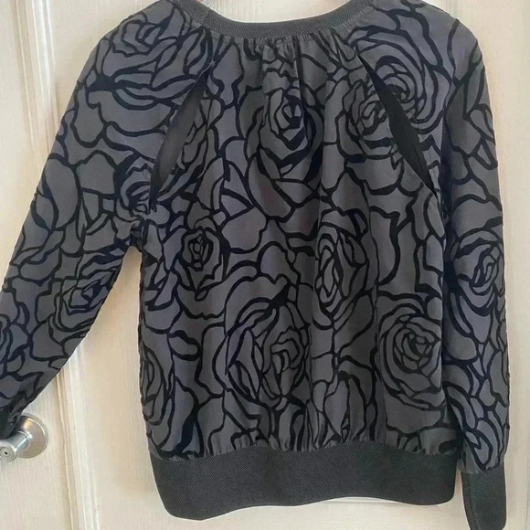 Fabletics Womens Lola Long Sleeve Cut Out Top - Picture 6 of 9